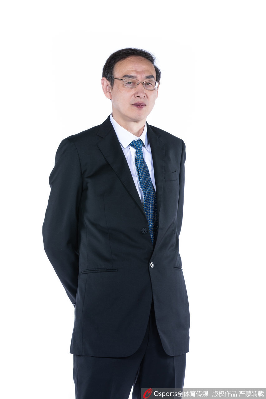 肯帝亚新赛季官方写真出炉