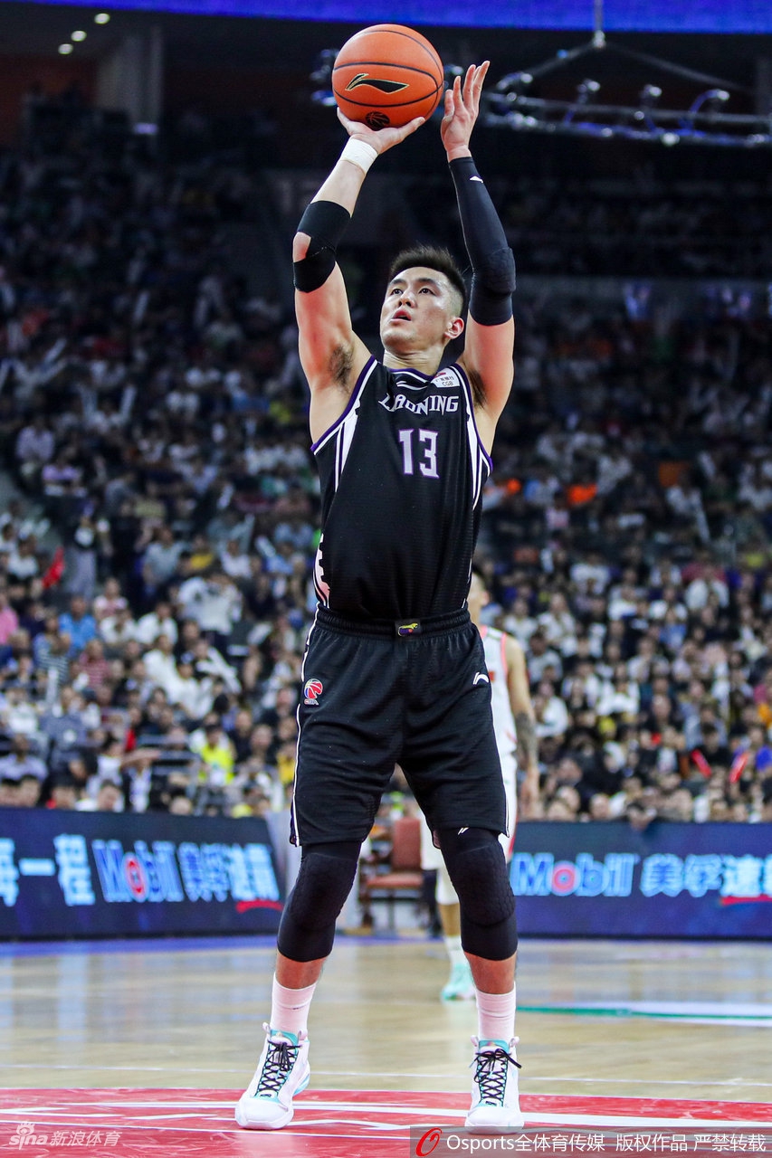 CBA第1轮:广东107-98辽宁