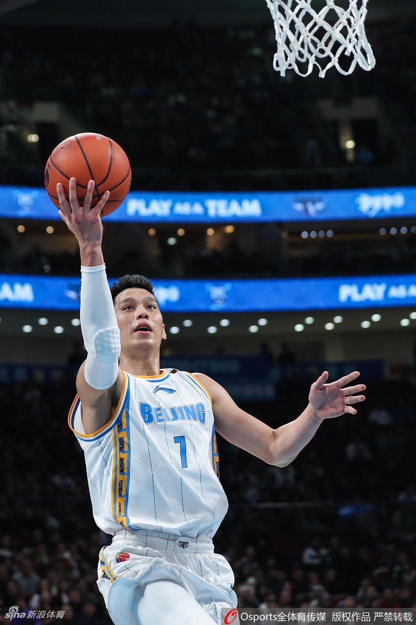 CBA第3轮:北京94-88上海