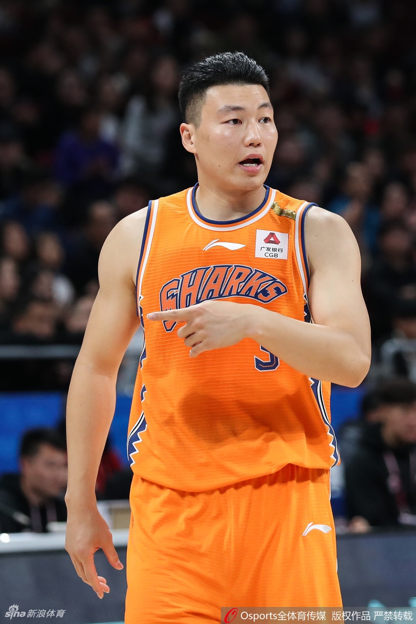 CBA第3轮:北京94-88上海