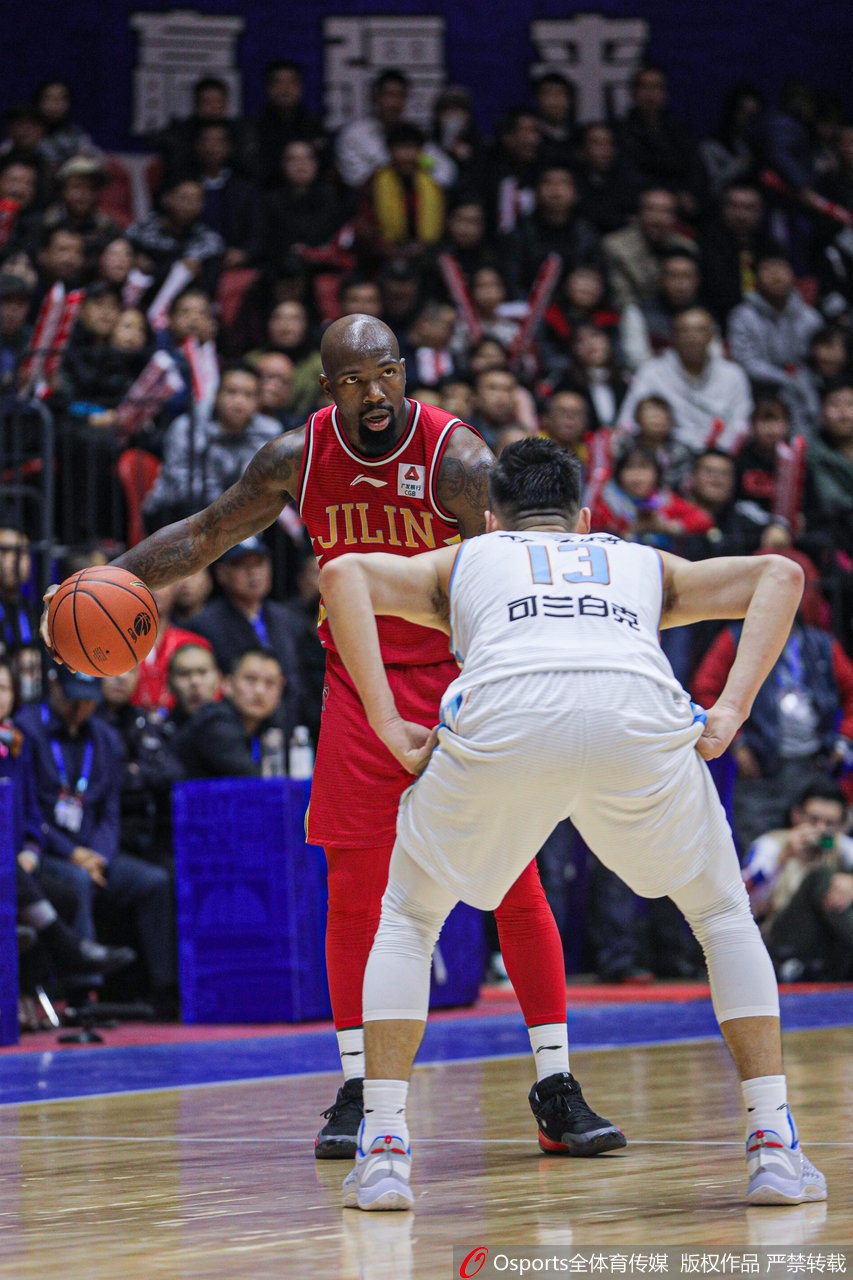CBA第5轮:新疆112-107吉林