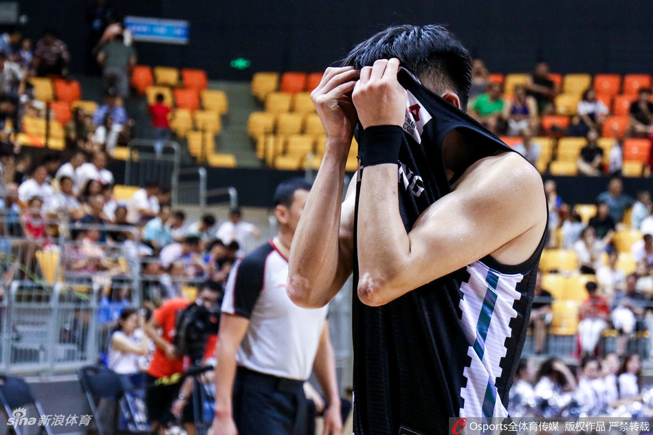 CBA夏联:辽宁86-65北京