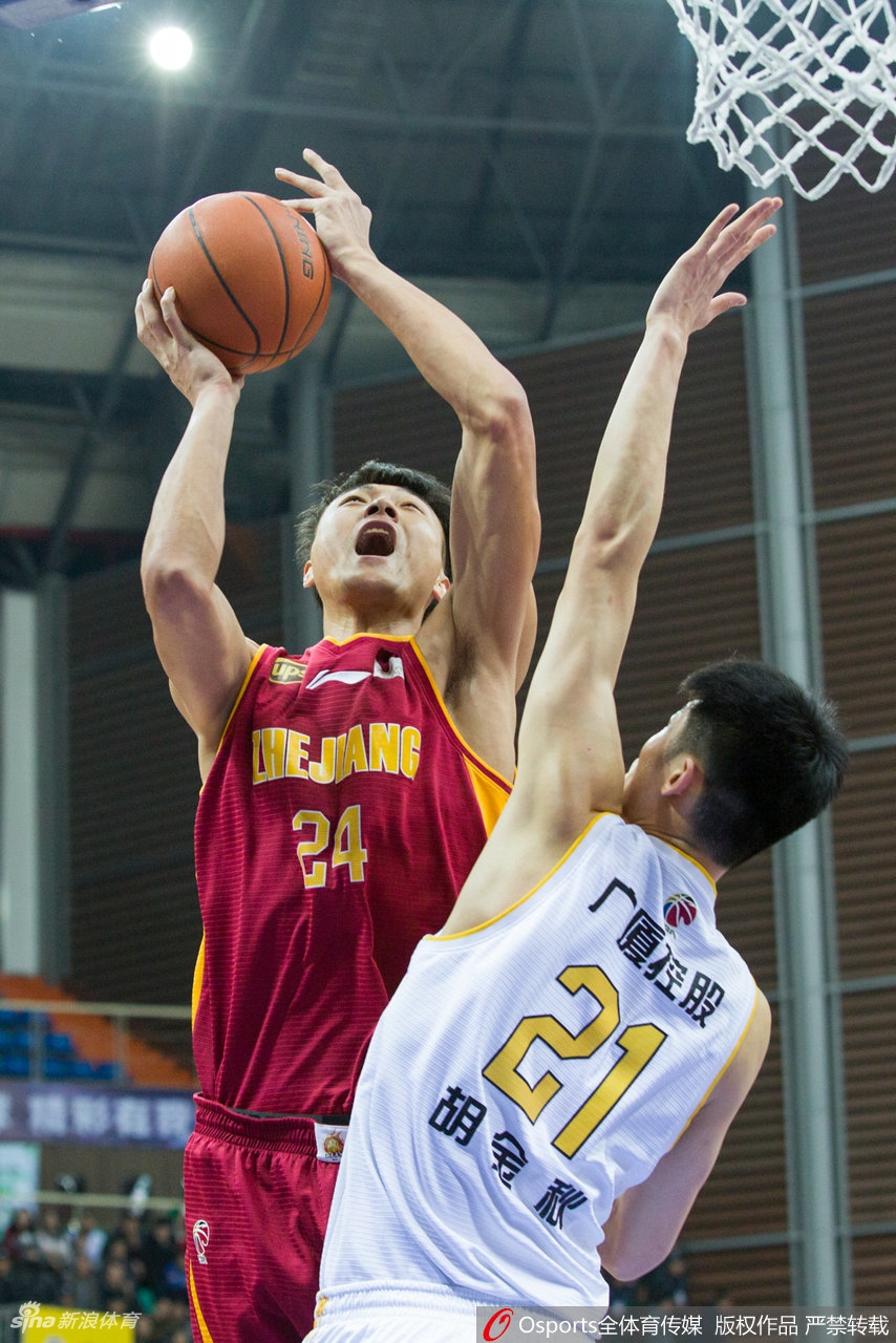 季后赛12进8:广厦117-125浙江