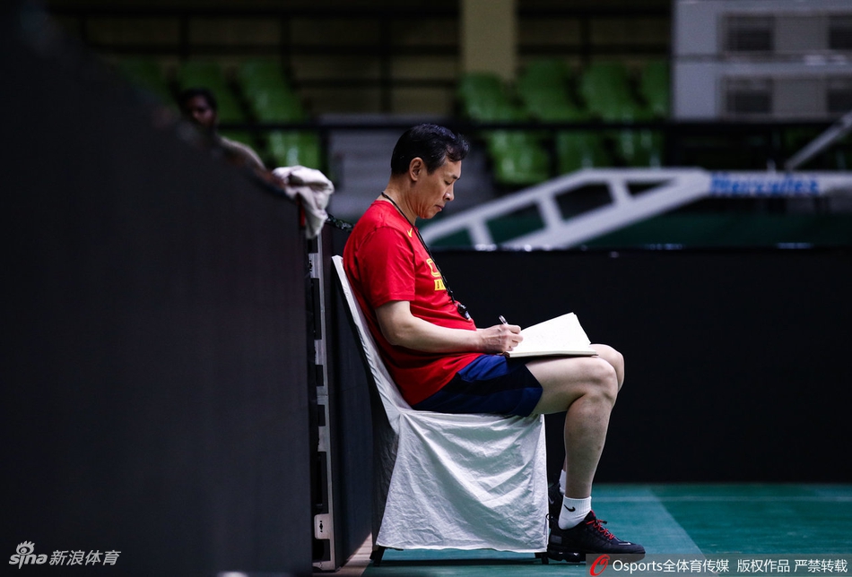 亚洲杯在即中国女篮积极备战