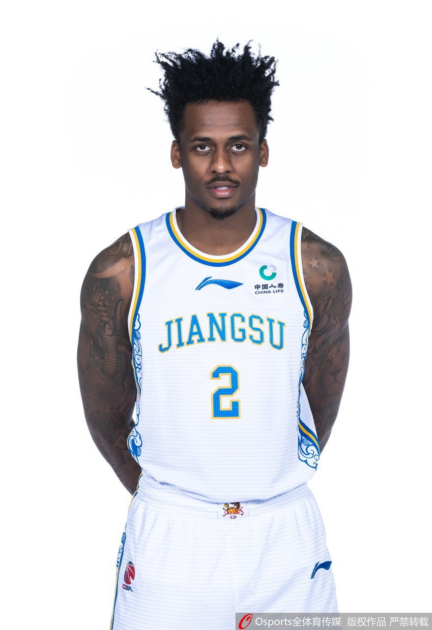 肯帝亚新赛季官方写真出炉