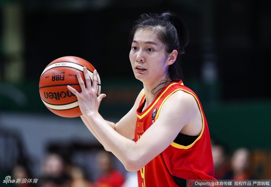 亚洲杯-中国女篮狂胜菲律宾取两连胜