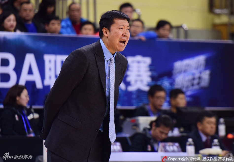 CBA第44轮第二日精彩瞬间