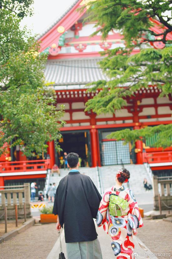 刘志轩女友狂撒狗粮：爱你三千遍