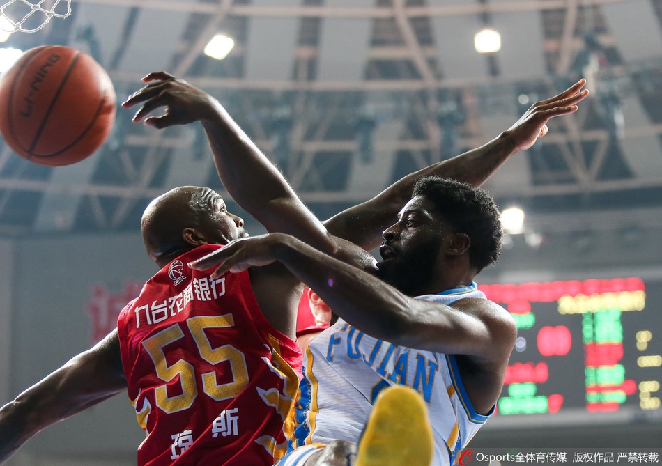 季后赛12进8:福建111-105吉林
