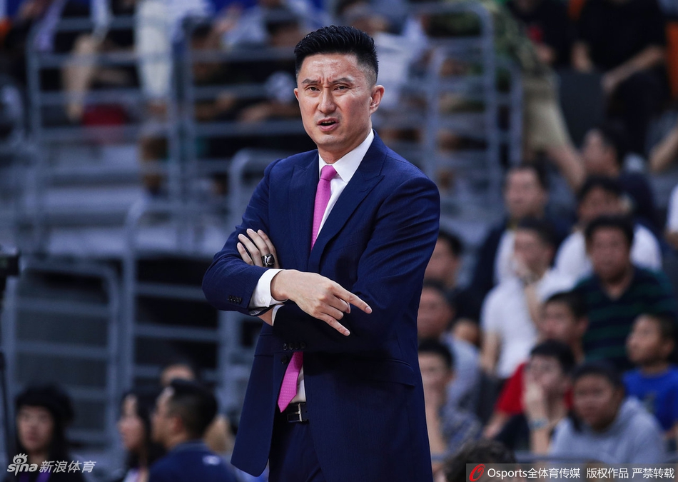 CBA第1轮:广东107-98辽宁