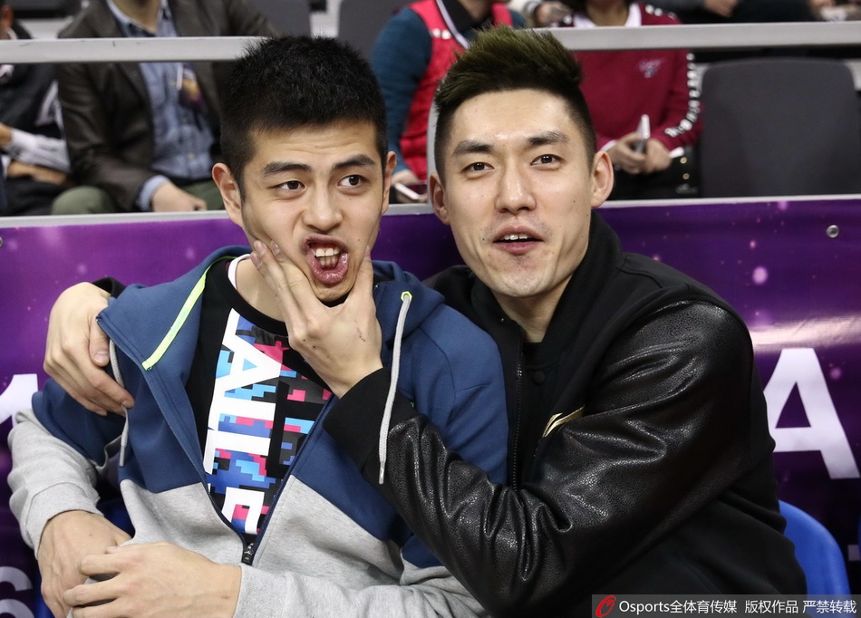 中国篮球另类七夕情人节:晓川小丁深情满满