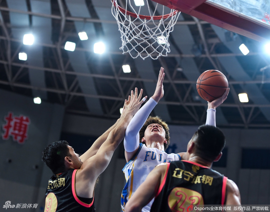 CBA1/4决赛：福建102-106辽宁