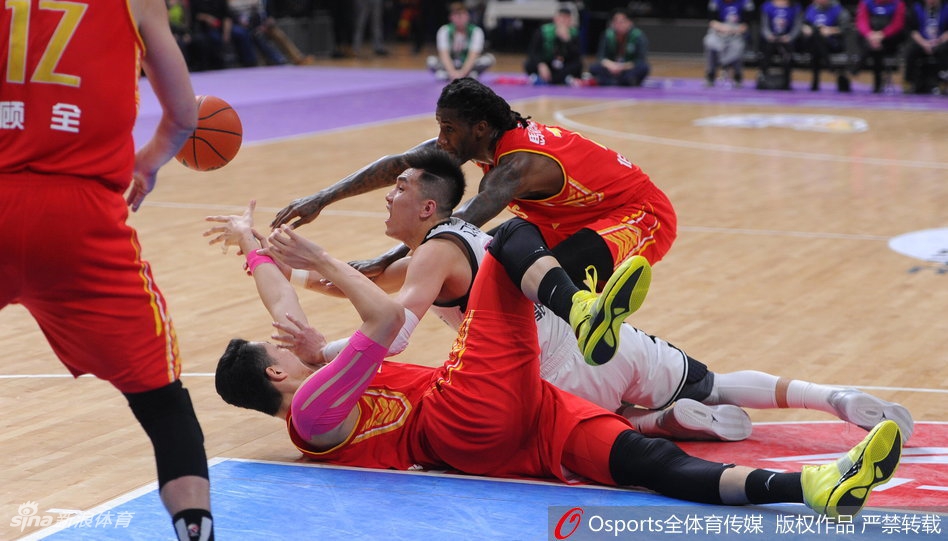 CBA第41轮：辽宁111-100深圳
