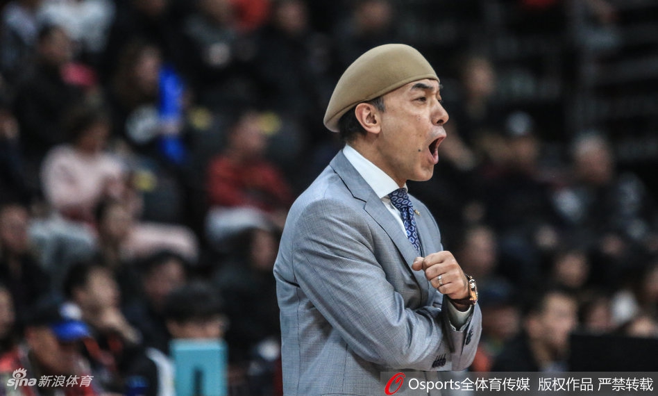 CBA第34轮:辽宁117-103新疆