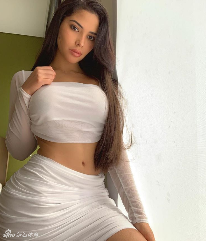 登哥最爱款网红美女神似某女明星