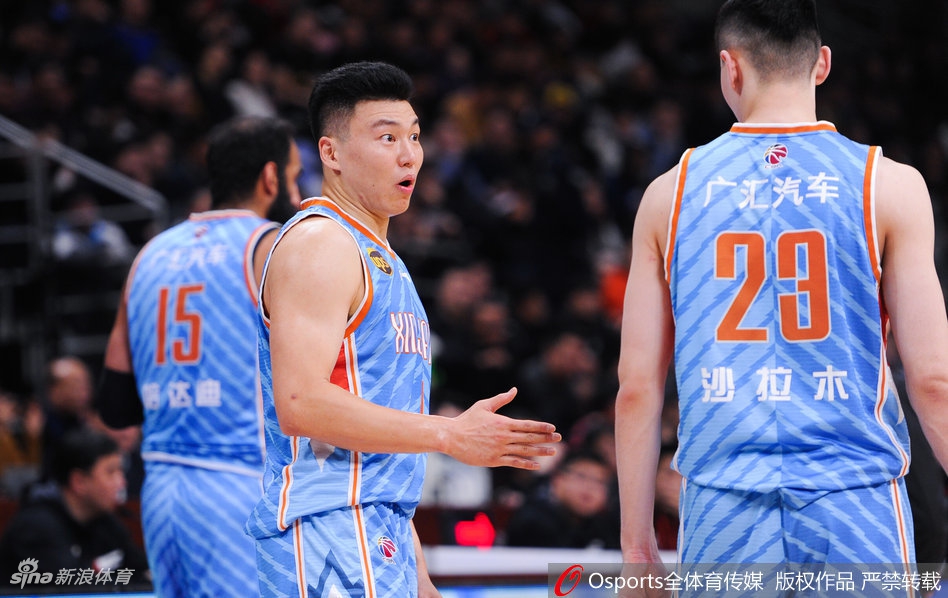 CBA第34轮:辽宁117-103新疆