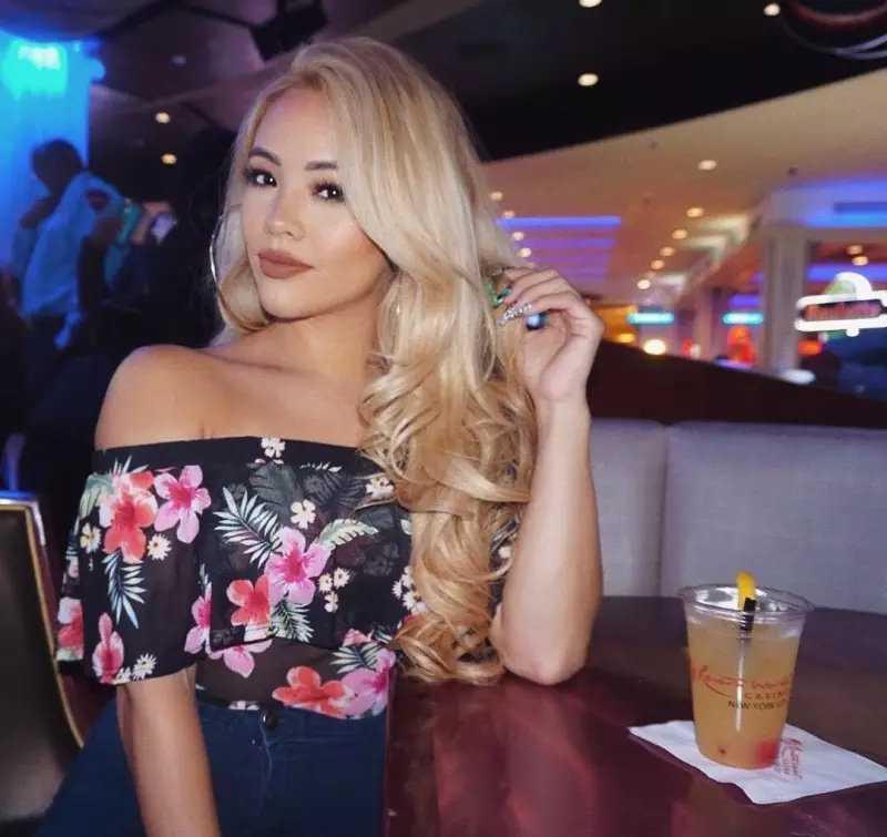 看完76人绝美啦啦队宝贝后 我成了费城死忠球迷