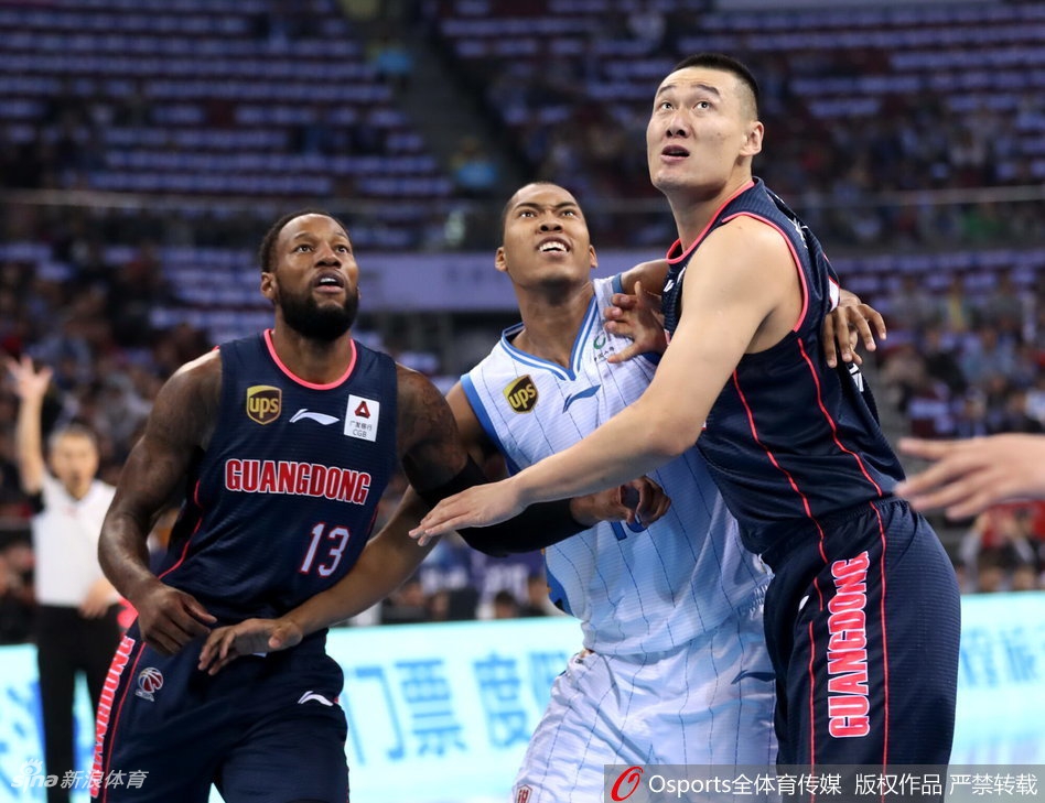 CBA第1轮:北京84-87广东