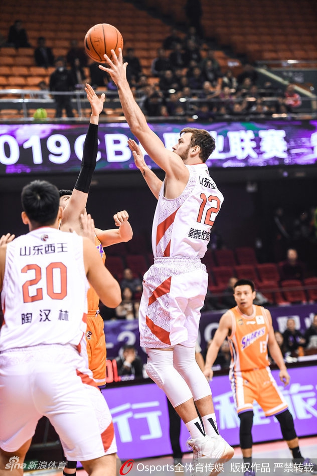 CBA第11轮：山东99-96上海 刘炜10000分