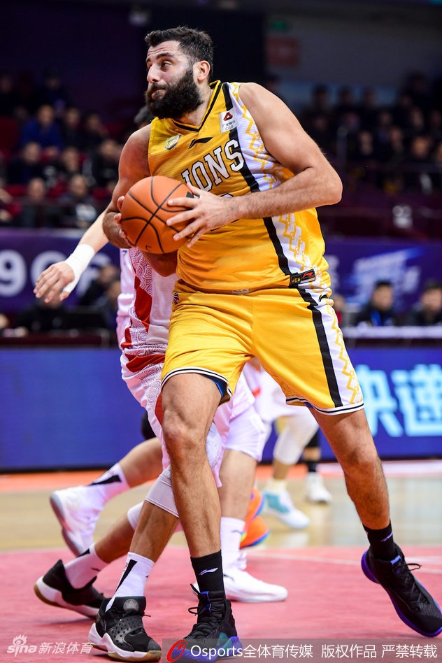 CBA第41轮：山东113-104广厦