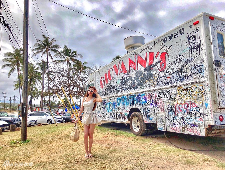 喷血！福建悍将为女友拍摄比基尼写真