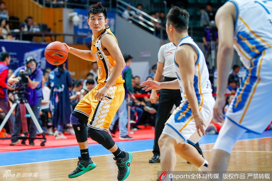 CBA第1轮:福建105-119广厦