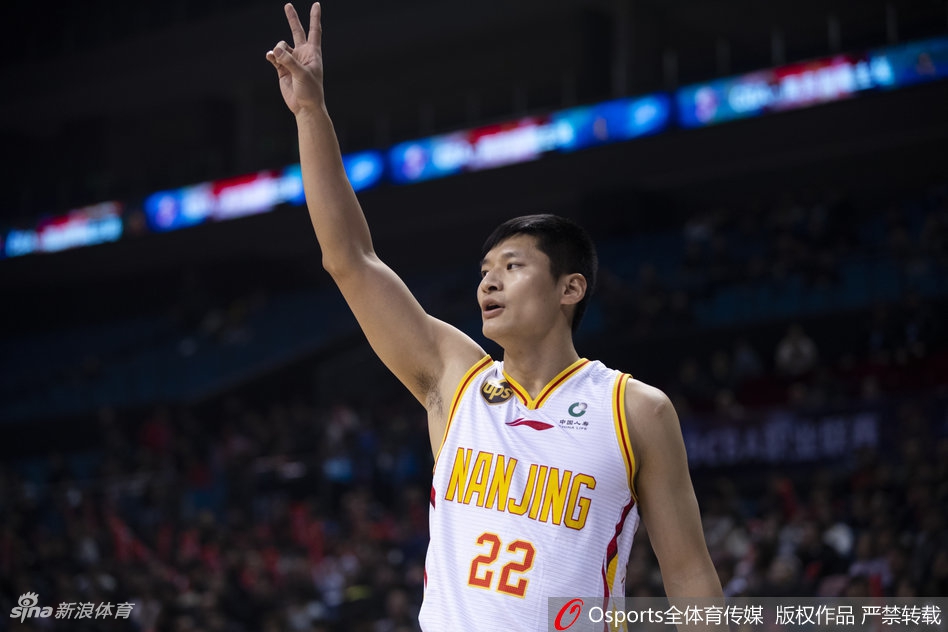 CBA第34轮:同曦79-94北京