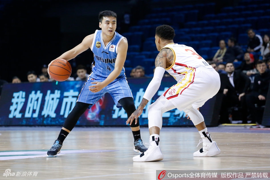 CBA第34轮:同曦79-94北京