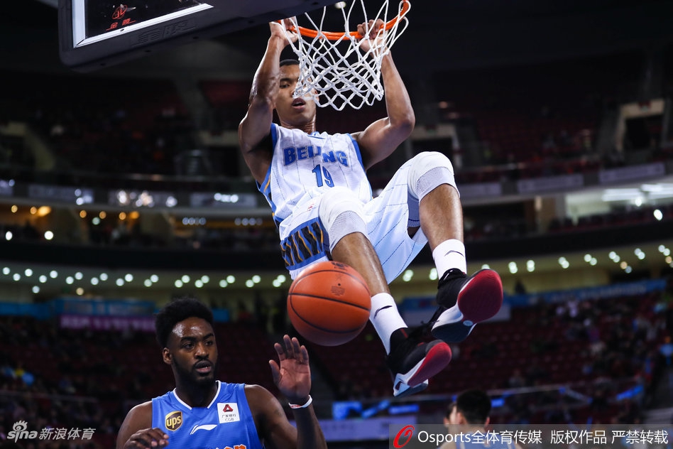 CBA第38轮：北京119-92四川
