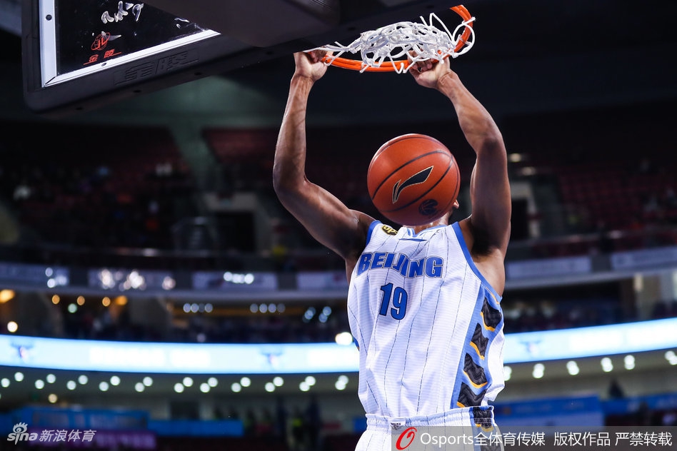 CBA第38轮：北京119-92四川