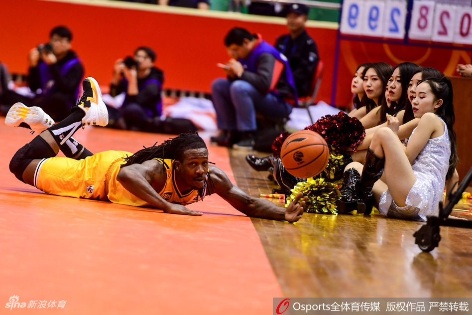 CBA第41轮：山东113-104广厦