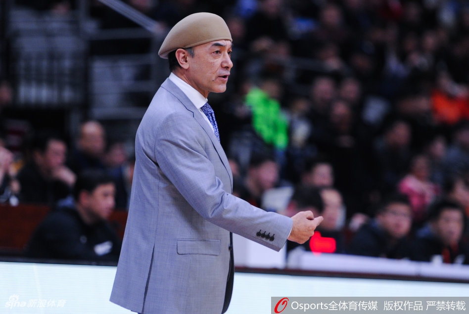 CBA第34轮:辽宁117-103新疆