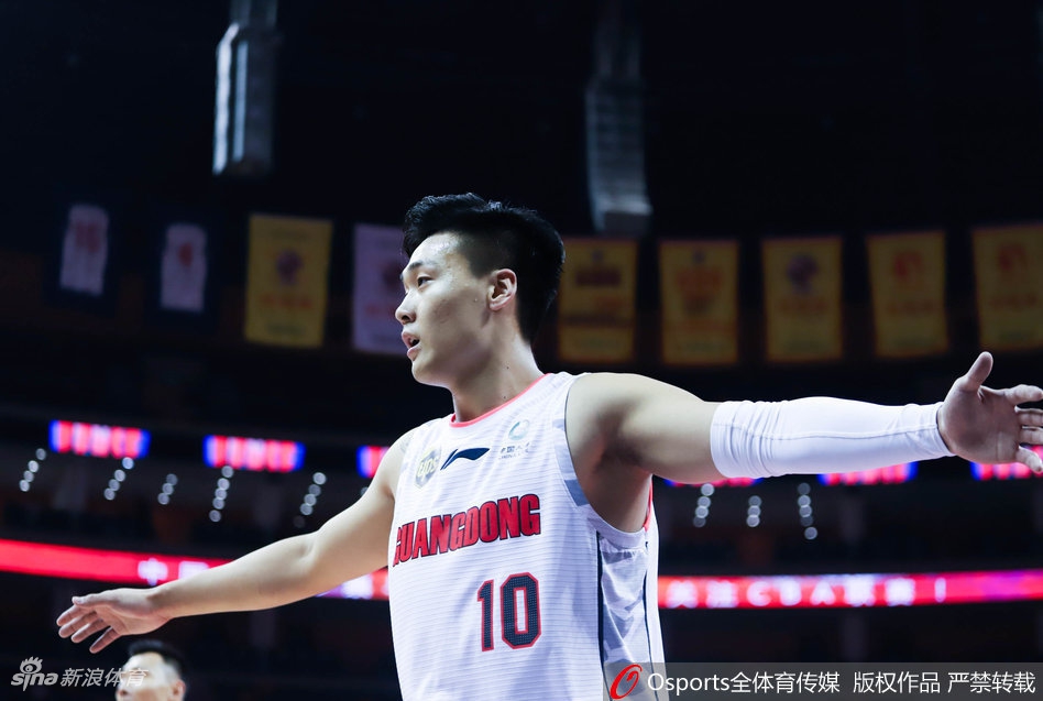 CBA第12轮：广东120-99青岛