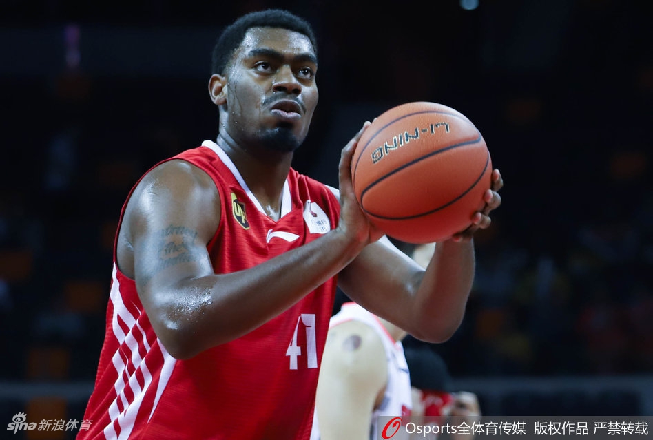 CBA第12轮：广东120-99青岛