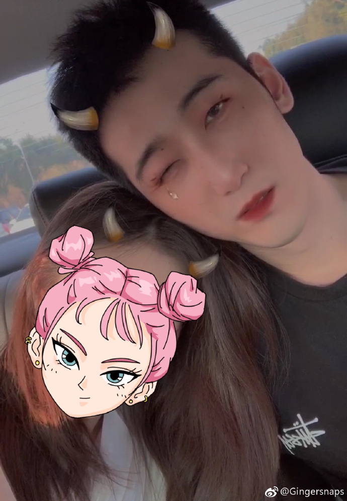 刘志轩女友狂撒狗粮：爱你三千遍