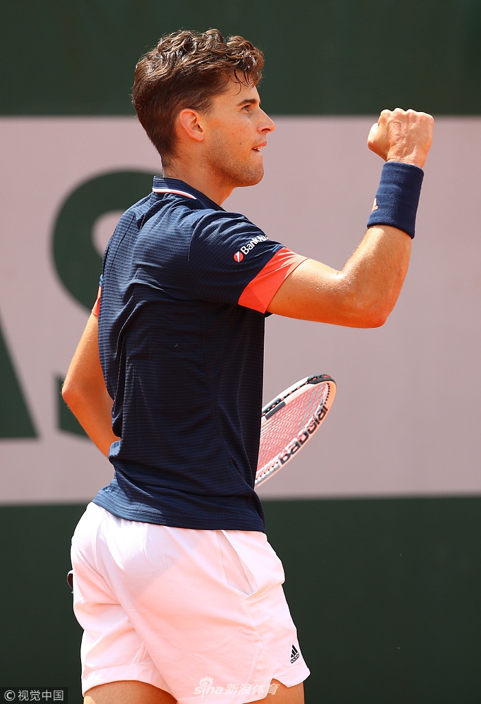 法网蒂姆击败西西帕斯进32强