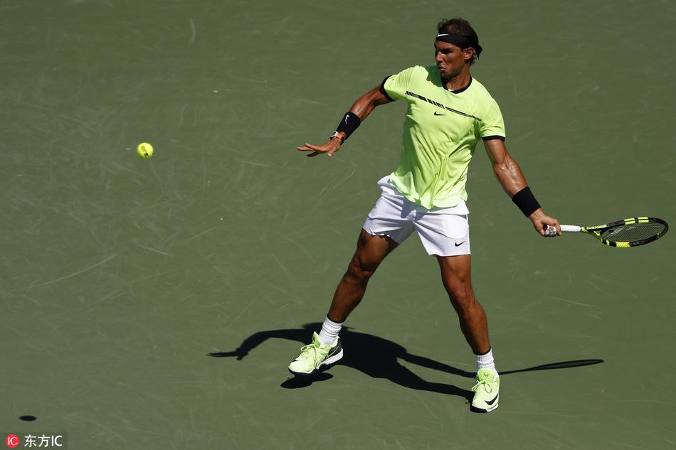 迈阿密赛纳达尔锦织圭进8强