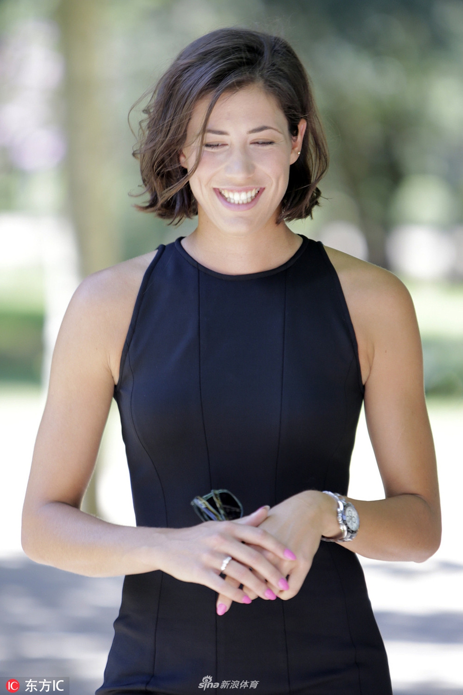 温网冠军穆古鲁扎