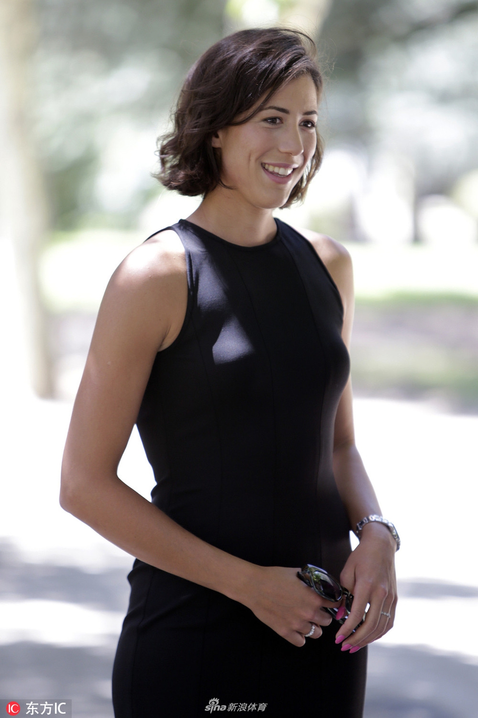 温网冠军穆古鲁扎