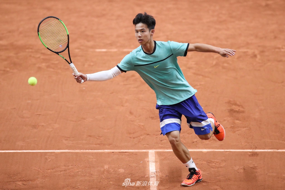 2018法网青少年外卡赛男单四强产生