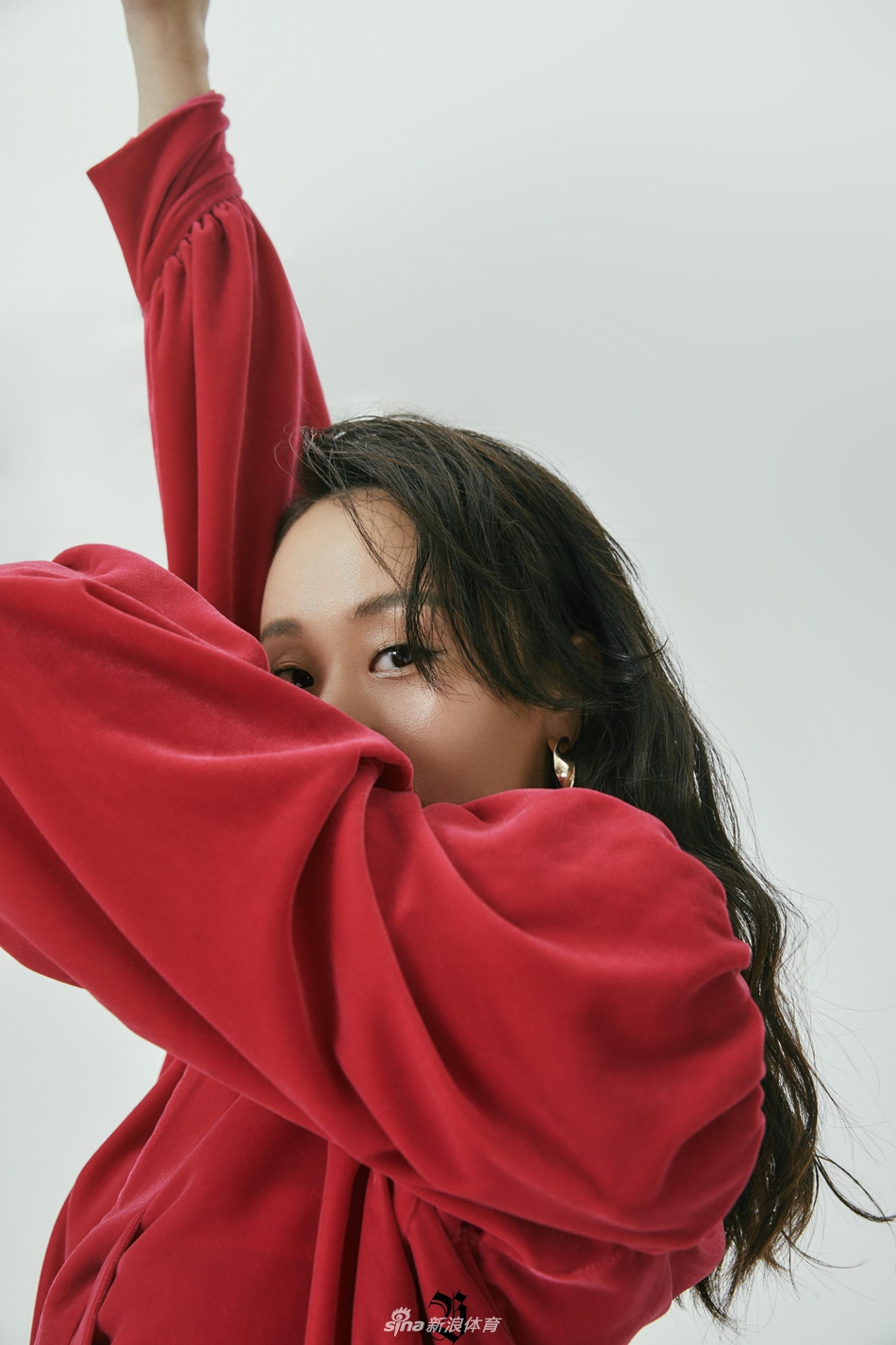 赵芸蕾拍摄时尚写真