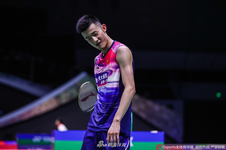 苏杯中印之战男单谌龙2-0维尔玛