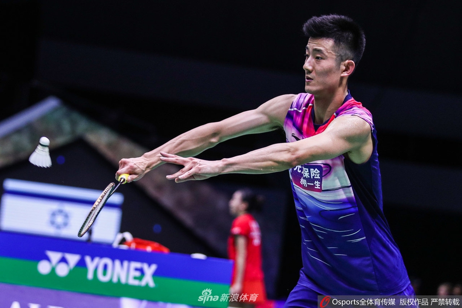 苏杯中印之战男单谌龙2-0维尔玛