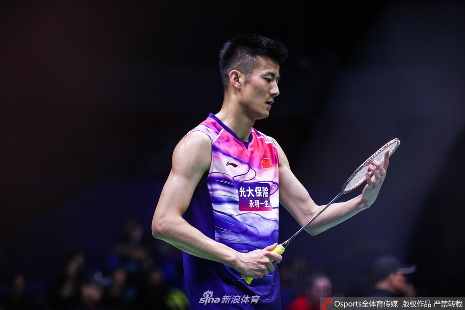 苏杯中印之战男单谌龙2-0维尔玛