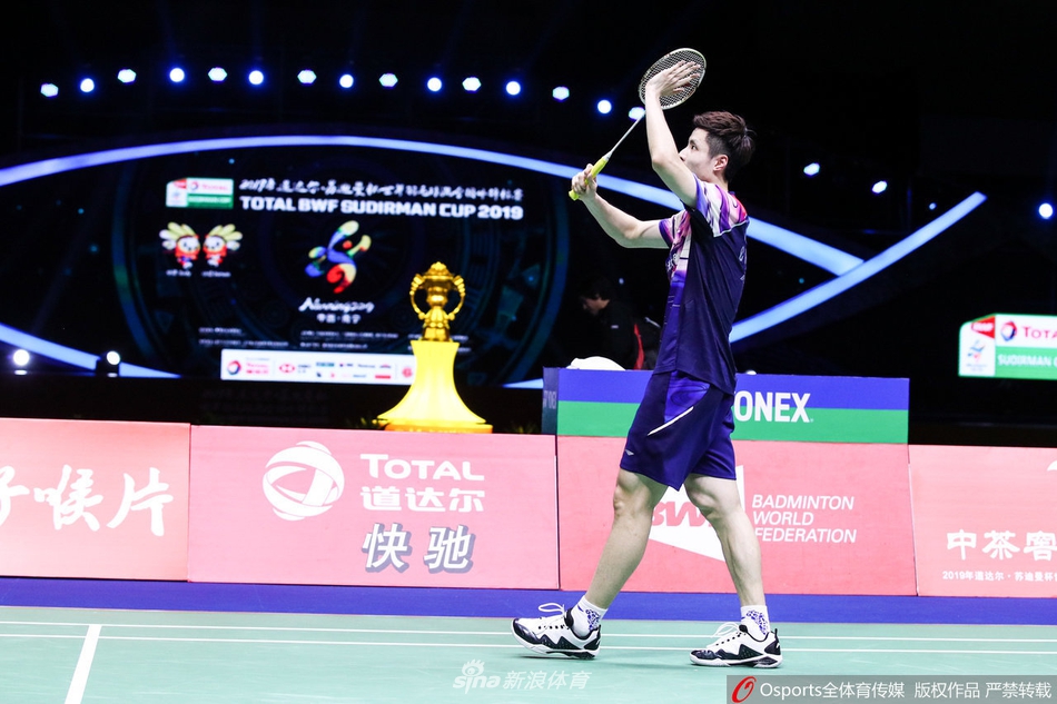 苏杯中泰半决赛石宇奇2-0王正干