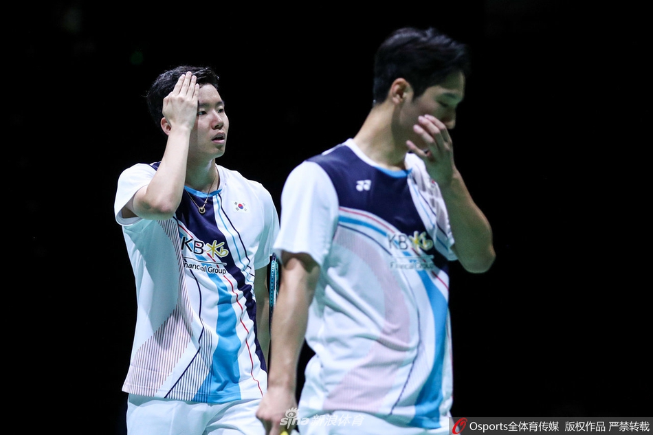 羽毛球世锦赛男双NO.1无缘16强