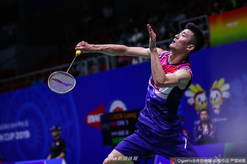 苏杯中印之战男单谌龙2-0维尔玛