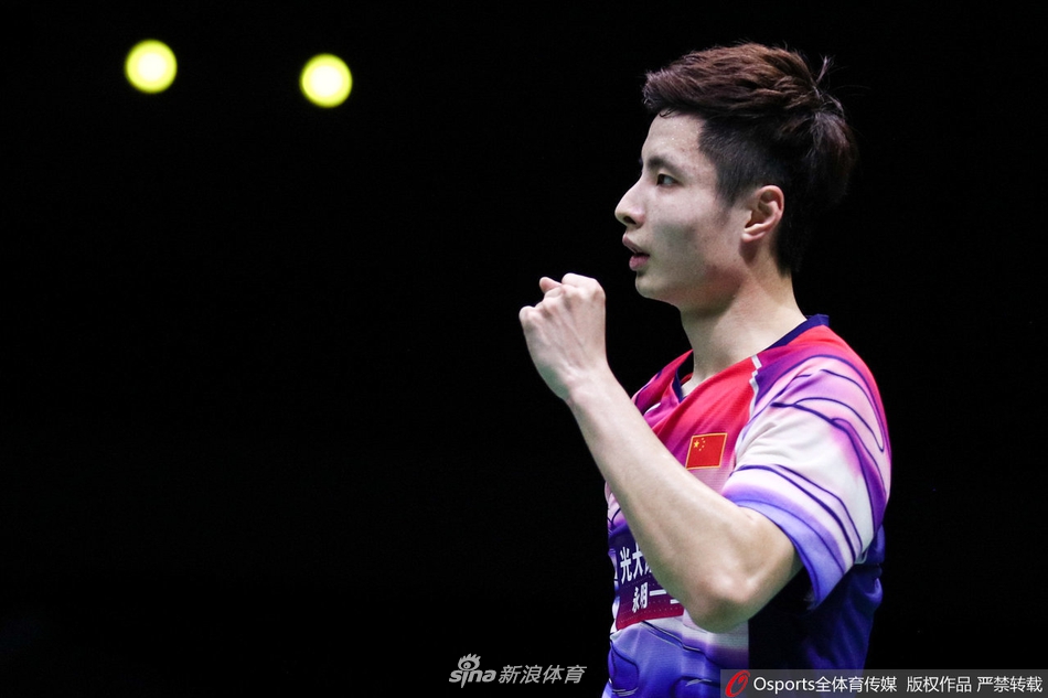 苏杯中泰半决赛石宇奇2-0王正干