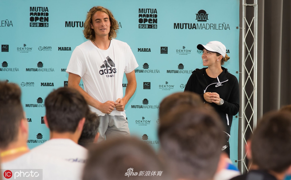 马德里赛西西帕斯与哈勒普出席小球员见面会