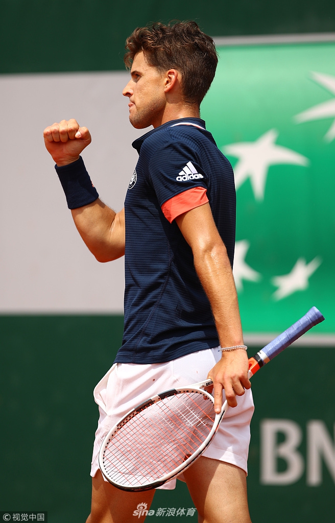 法网蒂姆击败西西帕斯进32强